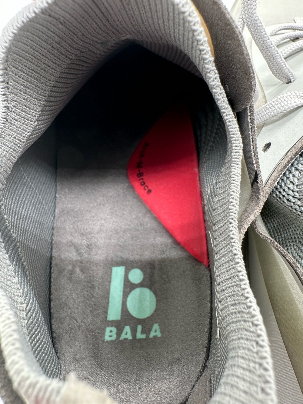 BALA Nursing Sneakers Shoes Women’s Size 8 - Picture 8 of 11